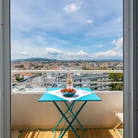 Superbe Vue Gallia Cannes
